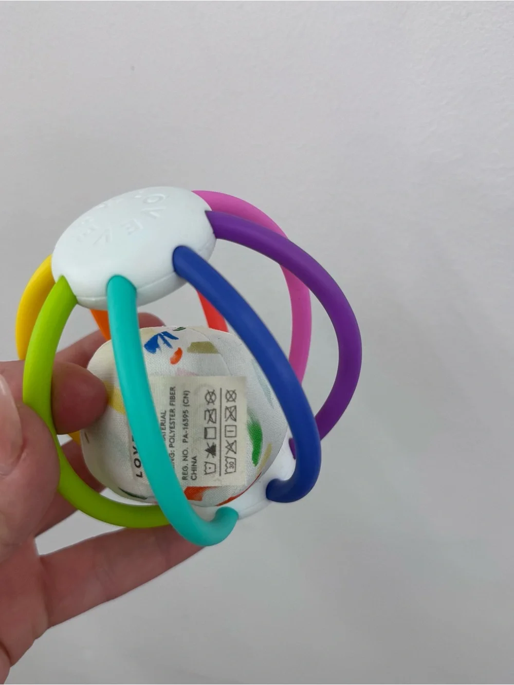 Lovevery Montessori Sensory Links Grasping Ball Baby Toy Teether Rainbow Silicon